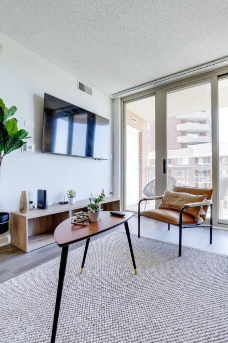 Bright Apartment Walk To Ballston Metro Арлінгтон Екстер'єр фото